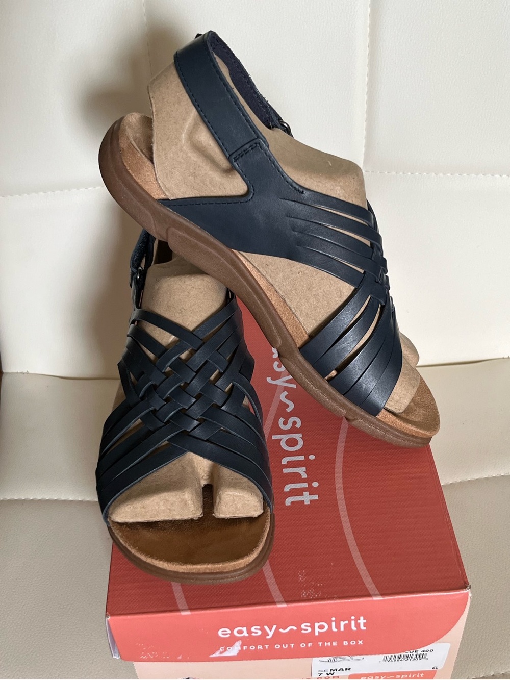 Easy Spirit Women's Strappy Woven Sandal - Dark blue 7W